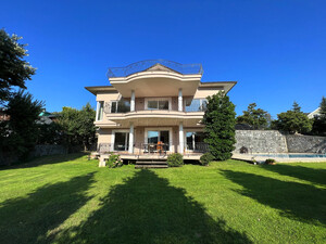 1,5 DÖNÜM BAHÇELİ KAT MÜLKİYETLİ HAVUZLU SATILIK VİLLA