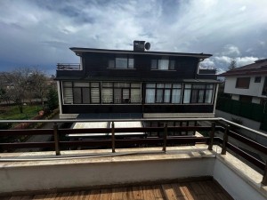 ÇEKMEKÖY REŞADİYE KÖYÜNDE SATILIK MÜSTAKİL BAHÇELİ VİLLA