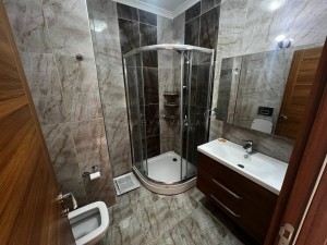 ÇEKMEKÖY REŞADİYE KÖYÜNDE SATILIK MÜSTAKİL BAHÇELİ VİLLA