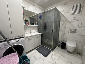 BEYKOZ HAVUZLU SATILIK VİLLA