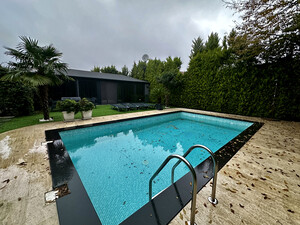 BEYKOZ HAVUZLU SATILIK VİLLA