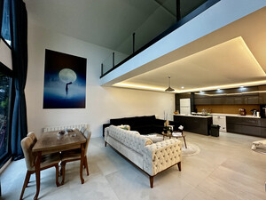 BEYKOZ HAVUZLU SATILIK VİLLA