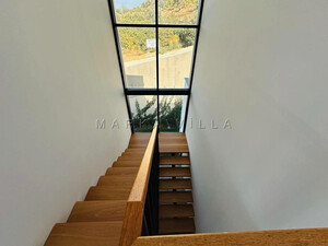 MUĞLA YALIKAVAKTA SİTE İÇİNDE DENİZ MANZARALI MODERN LÜKS SATILIK VİLLA