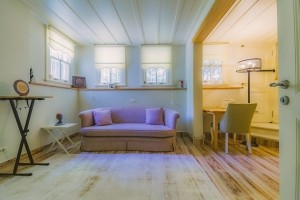 KANLICADA SATILIK KÖŞK