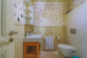 KANLICADA SATILIK KÖŞK