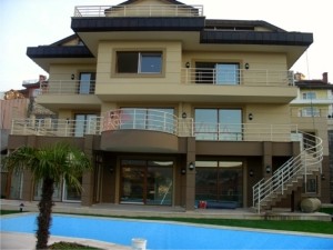 KİRALIK B TİPİ VİLLA