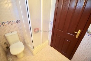 Havuzlu düz girişli C tipi Villa