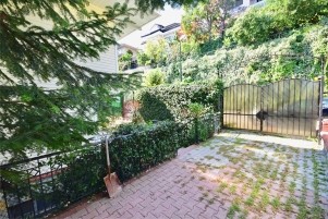 Havuzlu düz girişli C tipi Villa