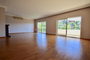 Havuzlu düz girişli C tipi Villa