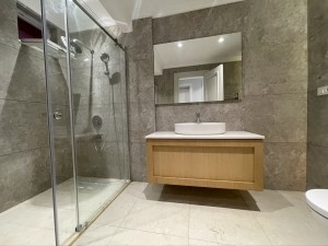 BEYKOZ KANLICA' DA FUL BOĞAZ MANZARALI YOL YALI DAİRESİ