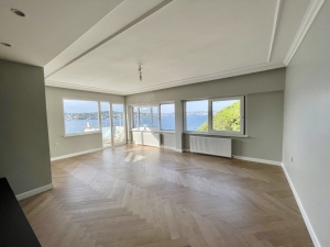 BEYKOZ KANLICA' DA FUL BOĞAZ MANZARALI YOL YALI DAİRESİ