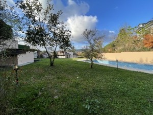 Acarkent'te Büyük Bahçeli Satılık B Tipi Villa