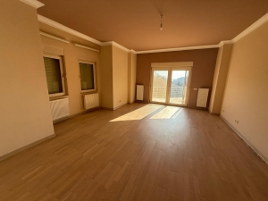 ACARKENT'E ÇOK YAKIN BUTİK SİTEDE ASANSÖRLÜ HAVUZLU KİRALIK VİLLA