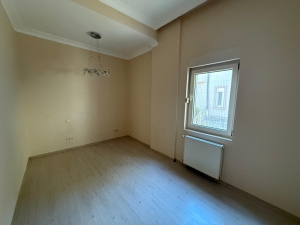 ACARKENT'E ÇOK YAKIN BUTİK SİTEDE ASANSÖRLÜ HAVUZLU KİRALIK VİLLA