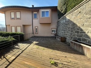 ACARKENT'E ÇOK YAKIN BUTİK SİTEDE ASANSÖRLÜ HAVUZLU KİRALIK VİLLA