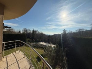 ACARKENT'E ÇOK YAKIN BUTİK SİTEDE ASANSÖRLÜ HAVUZLU KİRALIK VİLLA