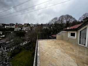 ACARKENT MV'DAN BR HAVUZLU BAHÇESİ BÜYÜK