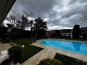 ACARKENT MV'DAN BR HAVUZLU BAHÇESİ BÜYÜK