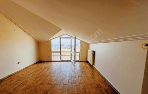 ACARKENT MV'DAN SİTE İÇİNDE BOGAZ MANZARALI ÜST DUBLEKS