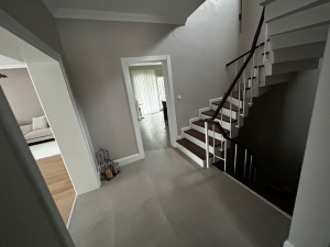 HİDİV EVLERİ SİTESİ SATILIK SIFIR YAPILI TRİPLEX VİLLA