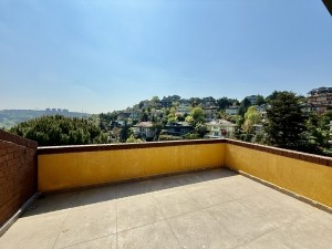 Acarkent Yüksek Konumlu ve Geniş Bahçeli Kiralık Villa