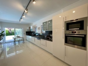 ACARKENT 'in SAKLI CENNETİNDE B TİPİ VİLLA..