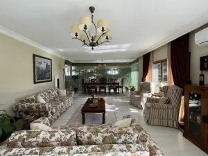 ACARKENT'DE BÜYÜK BAHÇELİ EŞYALI MÜSTAKİL SATILIK VİLLA