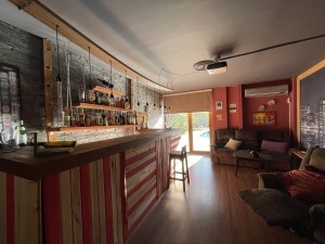 ACARKENT'DE BÜYÜK BAHÇELİ EŞYALI MÜSTAKİL KİRALIK VİLLA