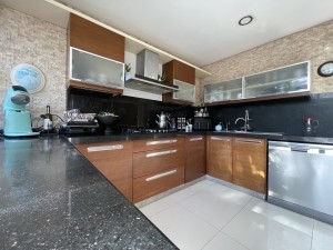 ACARKENT'DE BÜYÜK BAHÇELİ EŞYALI MÜSTAKİL KİRALIK VİLLA