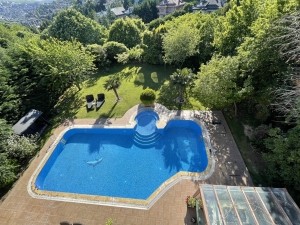 ACARKENT'DE BÜYÜK BAHÇELİ EŞYALI MÜSTAKİL KİRALIK VİLLA