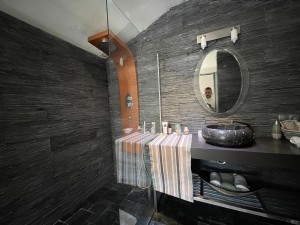 ACARKENT'DE BÜYÜK BAHÇELİ EŞYALI MÜSTAKİL KİRALIK VİLLA