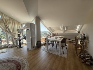 Acarkent'te 4+1 Kiralık Üst Dubleks