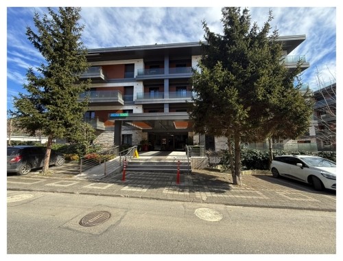 MERKEZİ KONUMDA SATILIK 4+1 LÜKS DAİRE KONFOR VE ŞIKLIK BİR ARADA