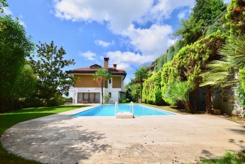 satılık köşe konumlu satılık villa 2559