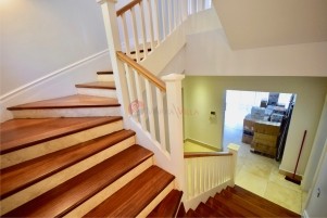 satılık köşe konumlu satılık villa 2559